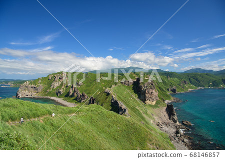 夏天在積丹鎮上的卡米海角 夏天在積丹鎮上的卡米海角 68146857