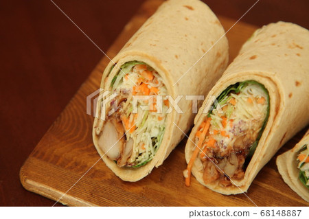 tortilla 68148887