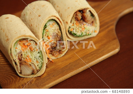 tortilla 68148893