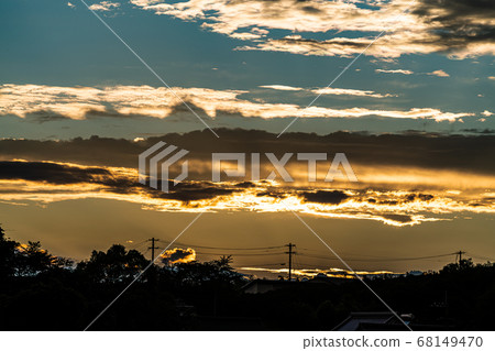 A sunset A sunset 68149470