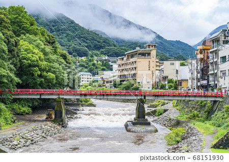 [Kanagawa] Hakone Yumoto Cityscape and Hydrangea Bridge 68151930
