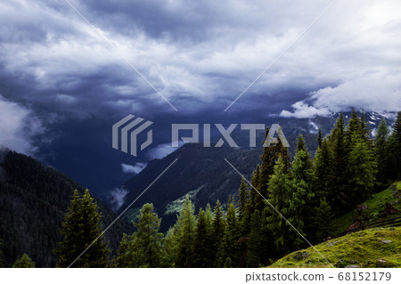 Hiking in Austria with amazing view. Beautiful mountings. 68152179