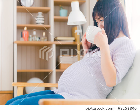 Soup pregnant woman meal 4:3 68152806