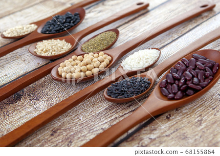 穀物,大米,穀物,豆類 穀物,大米,穀物,豆類 68155864