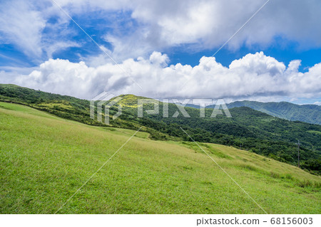 桃源谷 草嶺線 步道 草嶺古道 台北 宜蘭 景點 草原 grassland Taiwan 桃源谷 草嶺線 步道 草嶺古道 台北 宜蘭 景點 草原 grassland Taiwan 68156003