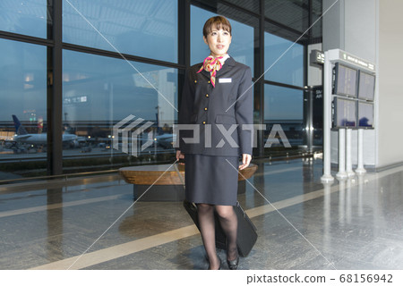 客艙服務員 68156942