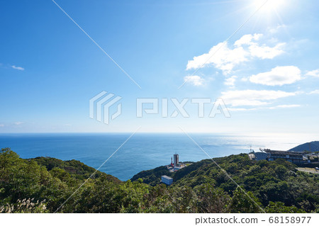 鹿兒島縣內野浦航天中心的火箭發射設施 鹿兒島縣內野浦航天中心的火箭發射設施 68158977