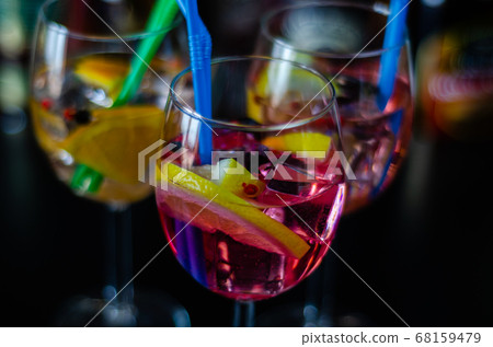 fresh and refreshing cocktails based on gin, a fresh and refreshing cocktails based on gin, a 68159479