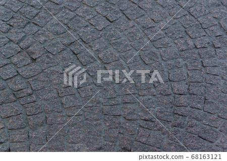 英國鋪好的道路廣場的一側 68163121