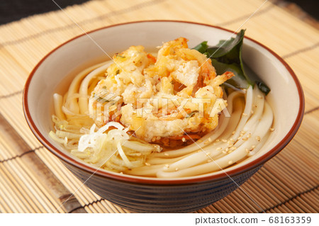 Kakiage Sanuki Udon 68163359