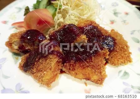 Miso katsu. Pork fin cutlet. 68163510