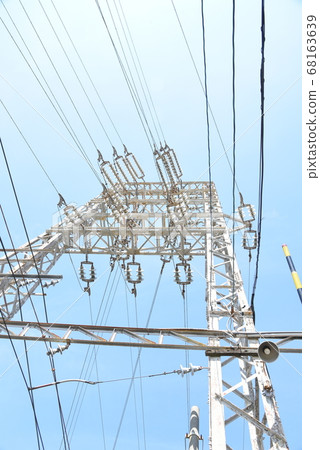 Electric wires, towers, radio towers, power lines 68163639