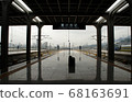 Chongqing Railway Station Platform 68163691
