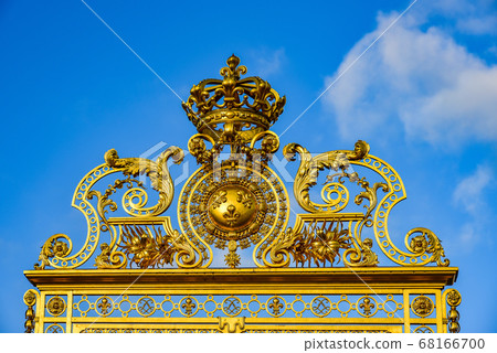 This is the beautiful golden entrance gate to the 68166700