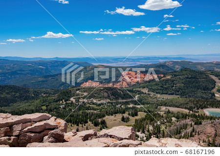 High angle view of the beautiful Cedar Breaks 68167196
