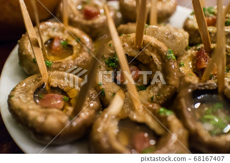 Tapas-Mushroom Teppanyaki Tapas-Mushroom Teppanyaki 68167407