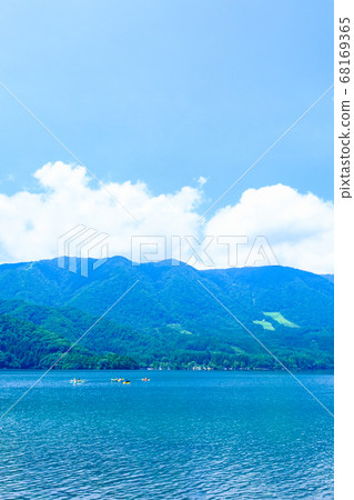 Shinshu: Aoki Lake in summer 68169365