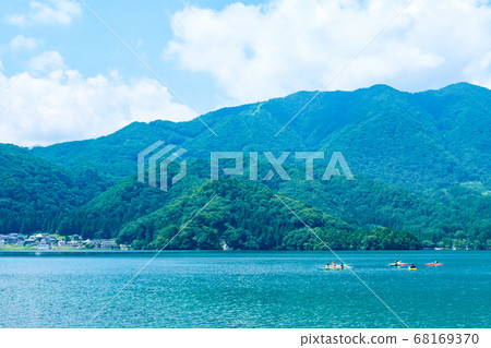 Shinshu: Aoki Lake in summer 68169370
