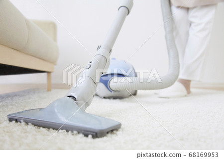Housewife hanging vacuum cleaner 68169953