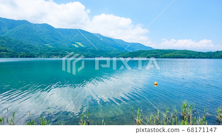 Shinshu: Aoki Lake in summer 68171147