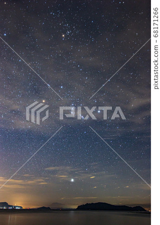 Orion seat in autumn rising to the sea in Setouchi 68171266