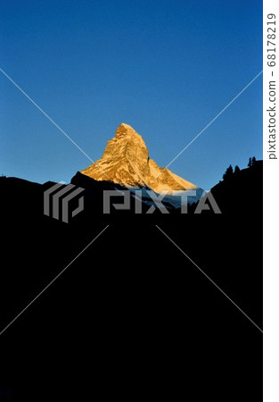 Swiss Matterhorn dyed red 68178219