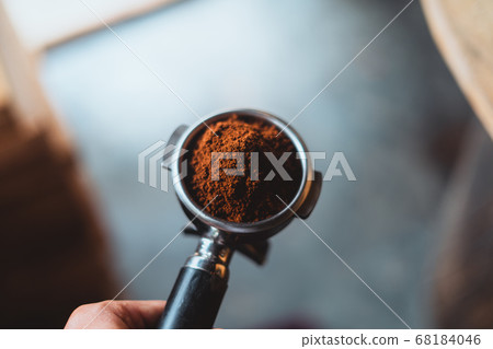Coffee-Make coffee from the machine at home,Coffee 68184046