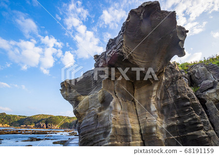 (Shizuoka) Ebisujima ancient geological formations in the Izu Peninsula Geopark (Shizuoka) Ebisujima ancient geological formations in the Izu Peninsula Geopark 68191159