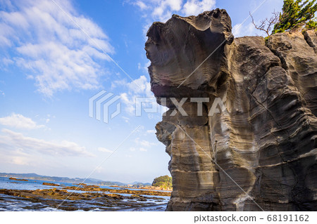 (Shizuoka) Ebisujima ancient geological formations in the Izu Peninsula Geopark (Shizuoka) Ebisujima ancient geological formations in the Izu Peninsula Geopark 68191162