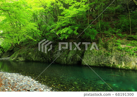 Sumita Town, Iwate Prefecture Summer mirror rock 68191300