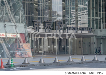 Station front view Tokyo station Station front view Tokyo station 68191957