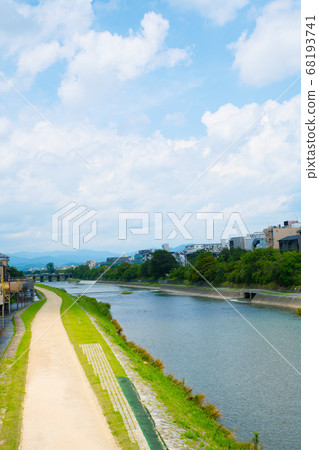 初夏的鴨川河 初夏的鴨川河 68193741