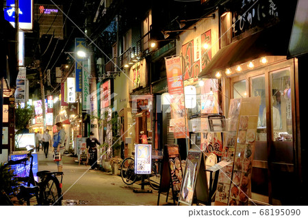 A bar with a deep atmosphere, a bar on the west exit of Kitasenju Station A bar with a deep atmosphere, a bar on the west exit of Kitasenju Station 68195090