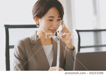 OL接電話 68201096
