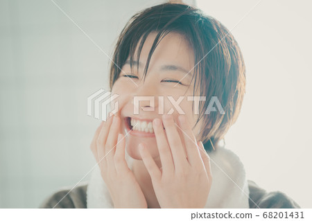 Morning smile Morning smile 68201431