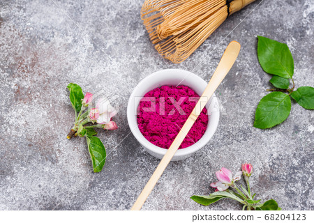 Pink matcha powder from dragon fruit Pink matcha powder from dragon fruit 68204123