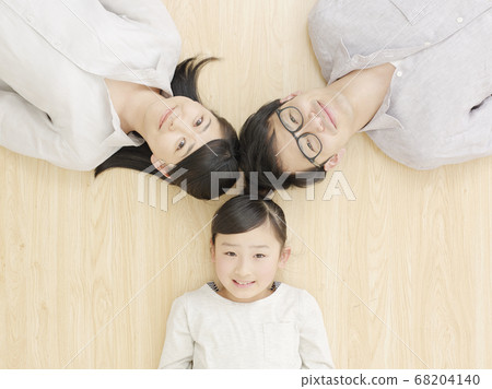 家庭的微笑 家庭的微笑 68204140