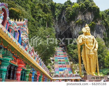Batu Cave 68205188