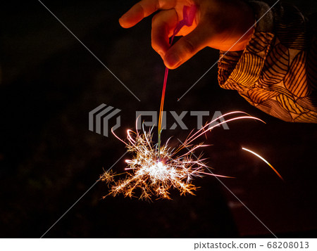 愉快的夏日 68208013