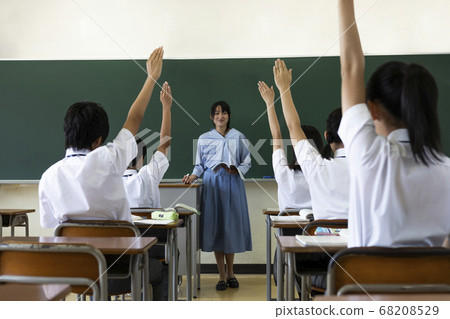 Junior high school class scene Junior high school class scene 68208529