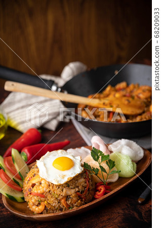 pan fried nasi goreng image pan fried nasi goreng image 68209033