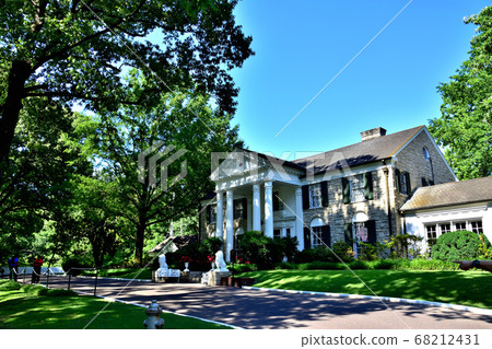 Memphis Graceland Museum 68212431