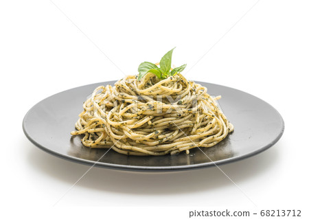 spaghetti cream cheese with bacon 68213712