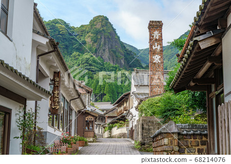 The village of the secret kiln Okawauchiyama The village of the secret kiln Okawauchiyama 68214076