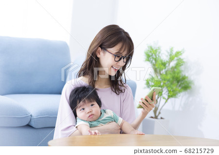 字母工作媽媽和寶寶 字母工作媽媽和寶寶 68215729