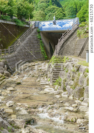 Okawauchiyama Nabeshima氏族窯橋 Okawauchiyama Nabeshima氏族窯橋 68215730