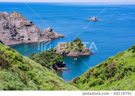 (Shizuoka Prefecture) View of the Hirizo coast from Yuusuge Park (Shizuoka Prefecture) View of the Hirizo coast from Yuusuge Park 68219791