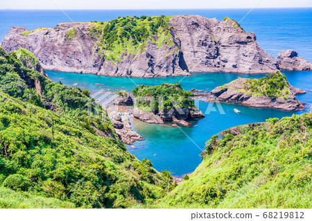 (Shizuoka Prefecture) View of the Hirizo coast from Yuusuge Park 68219812
