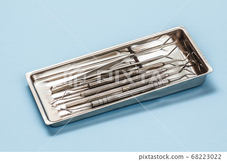 Set of metal dental instruments for teeth dental Set of metal dental instruments for teeth dental 68223022