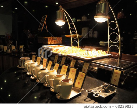Hotel breakfast buffet 68229825
